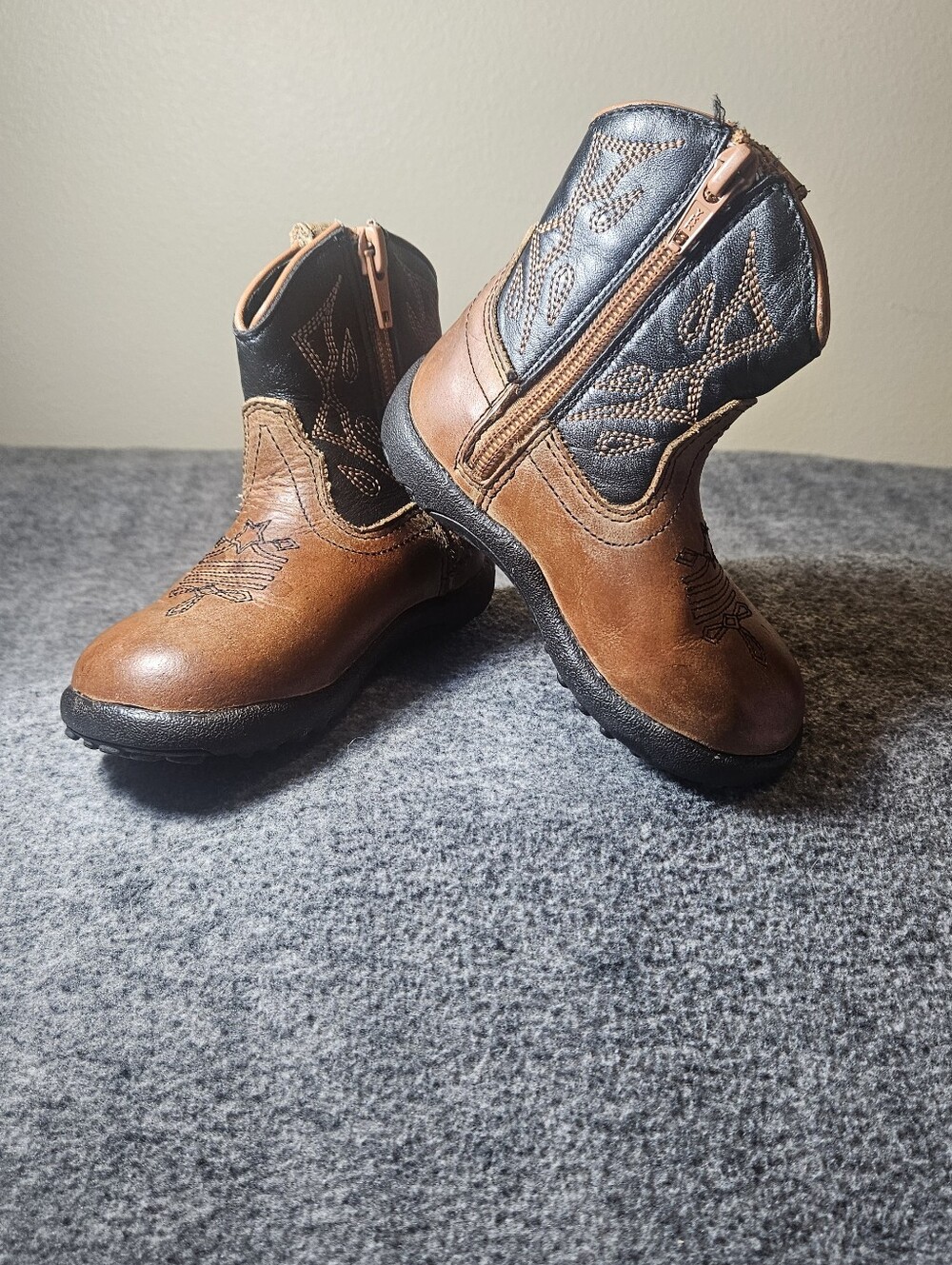 Roper Infant/ toddler size 6 Western Zip- Cowboy Boots